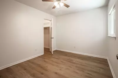 5720 Shreveport Drive, Austin, TX 78727 - Photo 16