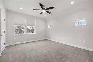 8414 Bowling Green Dr, Austin, TX 78757 - Photo 16