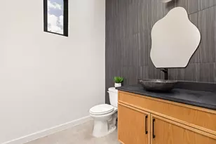 2717 Lyons Rd, Austin, TX 78702 - Photo 14