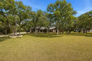 136 Valley View Rd, Georgetown, TX 78633 - Photo 8