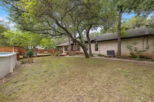 136 Valley View Rd, Georgetown, TX 78633 - Photo 32