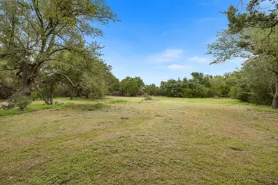 136 Valley View Road, Georgetown, TX 78633 - Photo 36