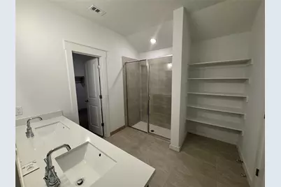 112 Quail Convey Drive, Jarrell, TX 76537 - Photo 6