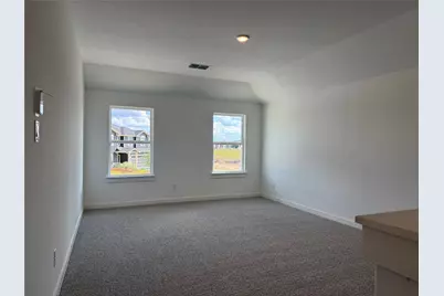 112 Quail Convey Drive, Jarrell, TX 76537 - Photo 10