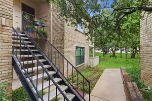 8210 Bent Tree Rd, Austin, TX 78759 - Photo 24