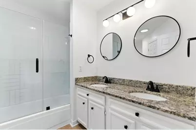 2101 Boxwood Path, Round Rock, TX 78664 - Photo 16