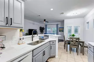 7510 Lazy Creek Dr, Austin, TX 78724 - Photo 14