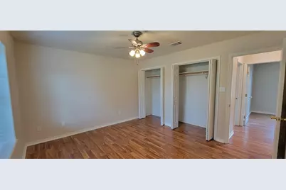 195 Cardinal Drive, Paige, TX 78659 - Photo 8