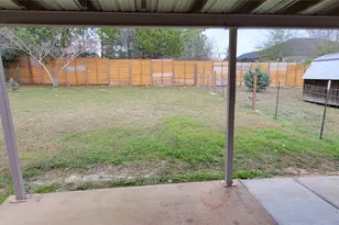 195 Cardinal Dr, Paige, TX 78659 - Photo 14
