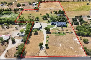 1475 County Rd 315, Jarrell, TX 76537 - Photo 36