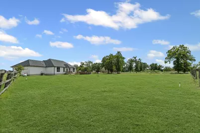 240 Oil Field Road, Lockhart, TX 78644 - Photo 26