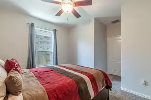 105 Penna Ln, Georgetown, TX 78628 - Photo 20