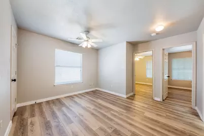 1112 Doras Drive, Pflugerville, TX 78660 - Photo 14