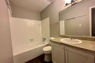 5426 Menchaca Rd, Austin, TX 78745 - Photo 6