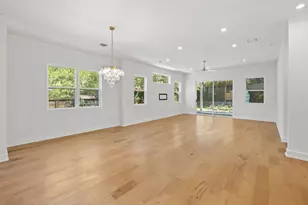 1719 Bunche Rd, Austin, TX 78721 - Photo 10