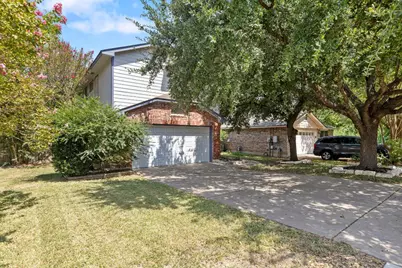 1886 Wallin Loop, Round Rock, TX 78664 - Photo 2