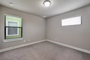 2021 Carlson Dr, Austin, TX 78741 - Photo 22