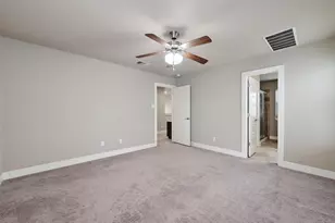 2021 Carlson Dr, Austin, TX 78741 - Photo 18