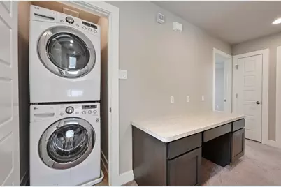2021 Carlson Drive, Austin, TX 78741 - Photo 16