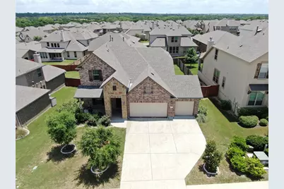 928 Purple Moor Pass, Leander, TX 78641 - Photo 2