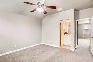 928 Purple Moor Pass, Leander, TX 78641 - Photo 20