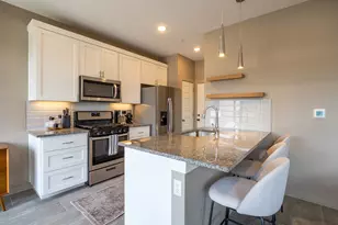 6409 Berkman Dr, Austin, TX 78723 - Photo 10