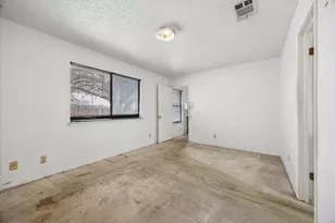 7701 Wakefield Dr, Austin, TX 78749 - Photo 8