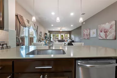 8721 Sikes Way, Austin, TX 78747 - Photo 10