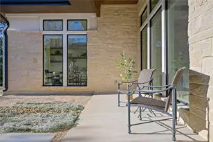 6104 Cary Dr, Austin, TX 78757 - Photo 2