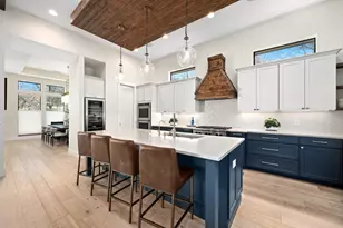 6104 Cary Dr, Austin, TX 78757 - Photo 10