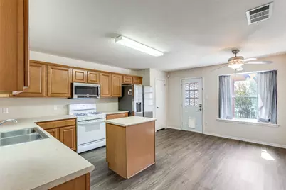 5043 Hartson, Kyle, TX 78640 - Photo 8