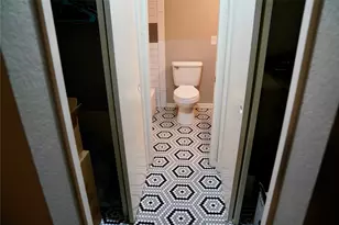 1624 Aquarena Springs Dr, San Marcos, TX 78666 - Photo 14