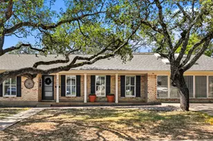 4001 Greystone Dr, Austin, TX 78731 - Photo 2