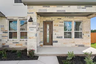 317 McMillian Dr, Liberty Hill, TX 78642 - Photo 2