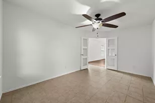 118 Camellia Dr, Hutto, TX 78634 - Photo 14
