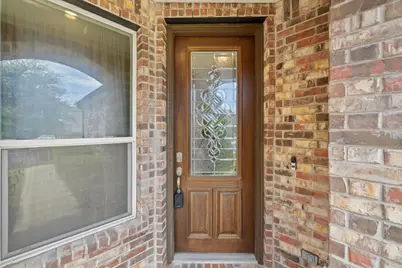 2950 E Old Settlers Boulevard #11, Round Rock, TX 78665 - Photo 2