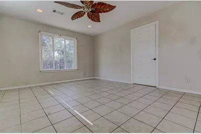 322 E Castleshoals Drive, Granite Shoals, TX 78654 - Photo 16