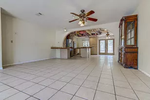 322 E Castleshoals Dr, Granite Shoals, TX 78654 - Photo 6