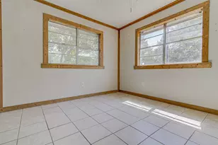 322 E Castleshoals Dr, Granite Shoals, TX 78654 - Photo 12