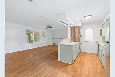 6005 Leisure Run Road, Austin, TX 78745 - Photo 10