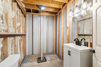 720 Link Drive, Kingsland, TX 78639 - Photo 10