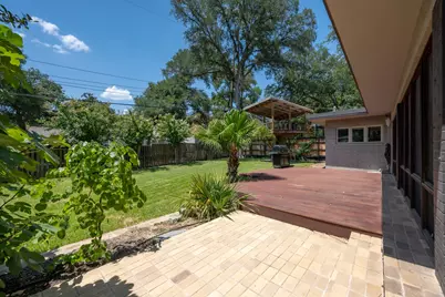 2002 Meadowbrook Drive, Austin, TX 78703 - Photo 22