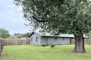 10700 Plains Trail, Austin, TX 78758 - Photo 24