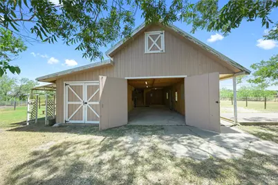2481 Highway 21 W, Dale, TX 78616 - Photo 30