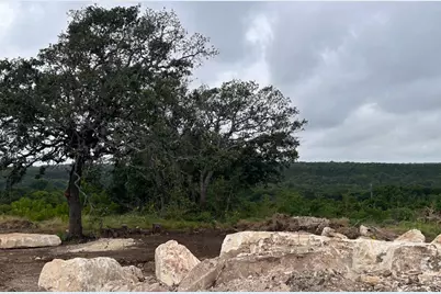 207 Liberty Oaks Boulevard, Belton, TX 76513 - Photo 6