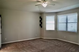 19028 Quebrada Dr, Pflugerville, TX 78660 - Photo 10