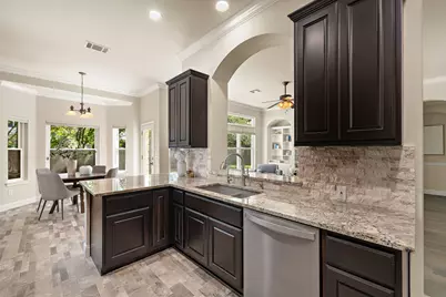 2713 Loyaga Drive, Round Rock, TX 78681 - Photo 14