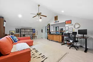 2509 Redleaf Ln, Austin, TX 78745 - Photo 18