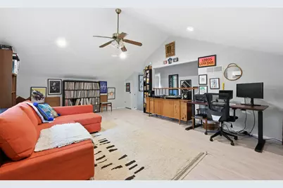 2509 Redleaf Lane, Austin, TX 78745 - Photo 18