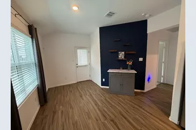 204 Longbridge Drive, Hutto, TX 78634 - Photo 8